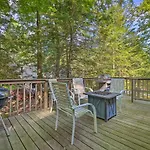 Greentown Getaway Walk To Lake Wallenpaupack