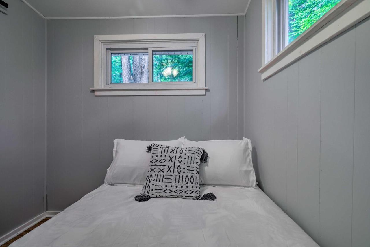 Getaway Walk To Wallenpaupack Holiday home Greentown